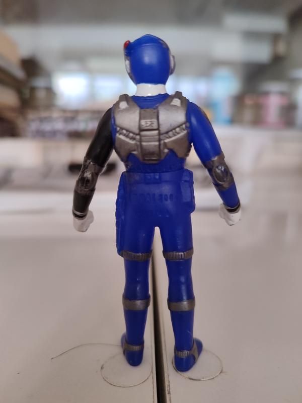 Japon Super Sentai Dekaranger Deka Blue Swat Mode  Figürü - 9 cm  Boyunda 2004 Bandai Yapımı 2.el