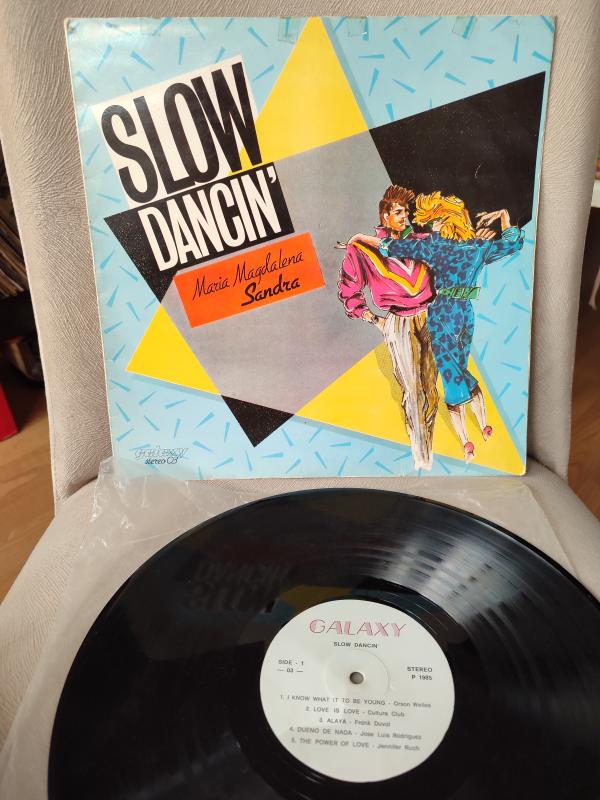 GALAXY SLOW DANCIN’ - 1985 Türkiye Basım LP Plak  ( I Know What It is to be Young bu albümde ) 2.el