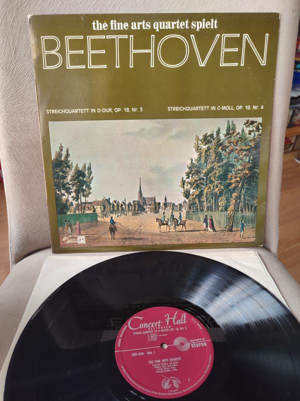 BEETHOVEN The Fine Arts Quartet  Streichquartett In D-Dur Op.18 Nr.3 1966 Fransa Basım LP Plak 2.el