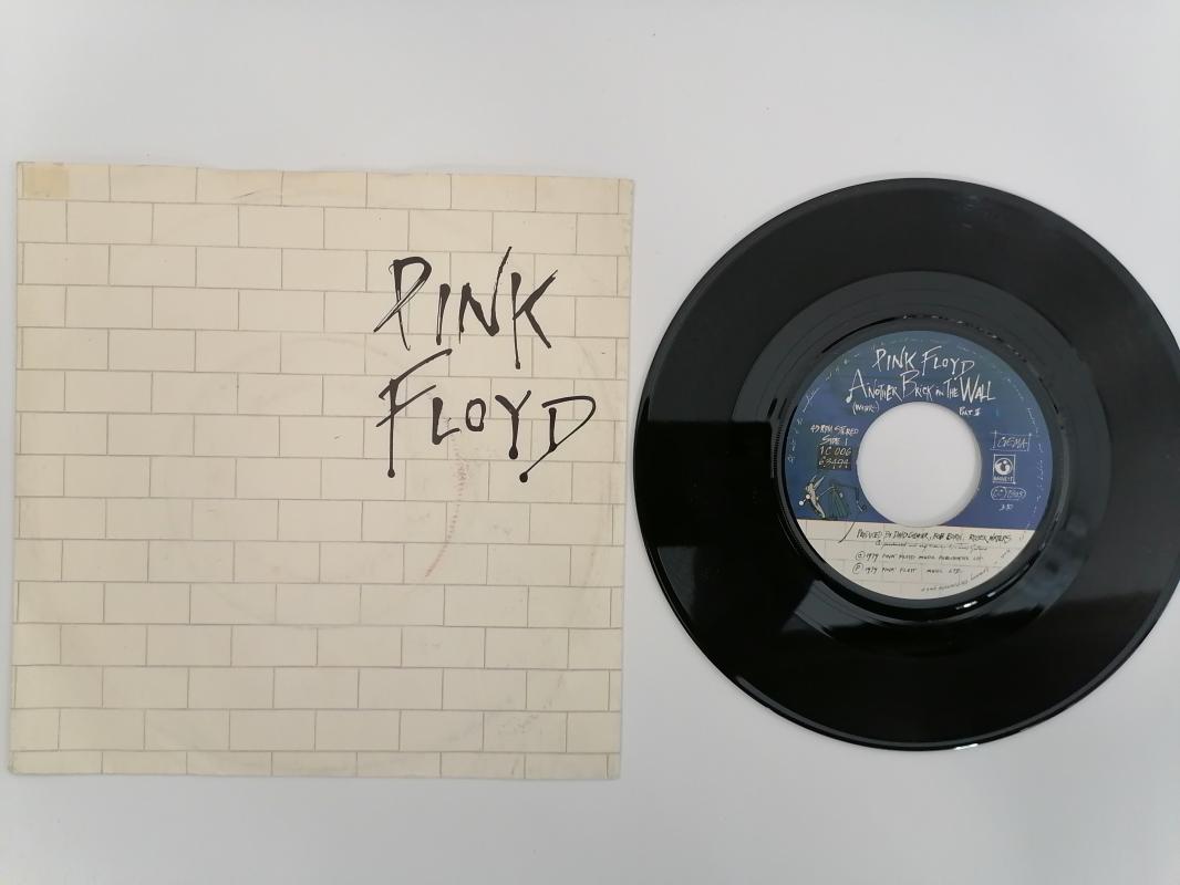 PINK FLOYD  - ANOTHER BRICK IN THE WALL - 1979 ALMANYA BASIM 45 LİK PLAK