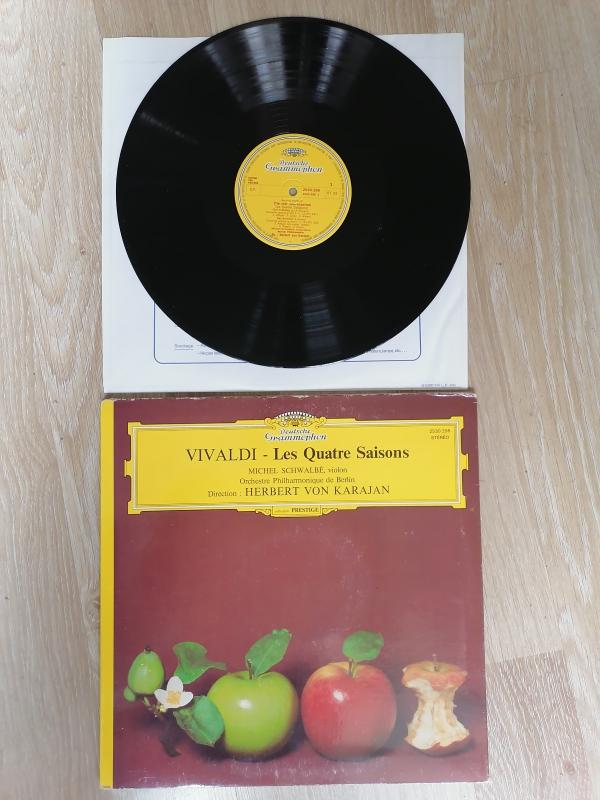 VIVALDI: THE FOUR SEASONS/DÖRT MEVSİM -  HERBERT VON KARAJAN & BERLİN FİLARMONİ  - 1972 ALMANYA BASIM  LP 33 LÜK PLAK