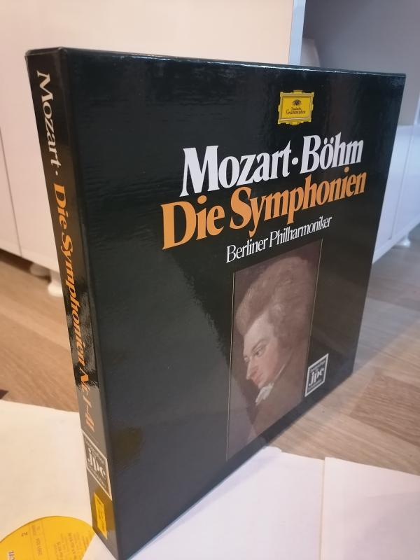 MOZART - DIE  SYMPHONIEN - BÖHM VE BERLİN FİLARMONİ - 1980 ALMANYA BASIM 15 LP LİK BOX SET