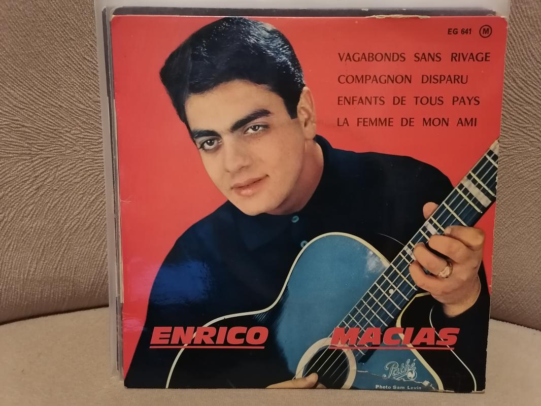 ENRICO MACIAS - VAGABONDS SANS RIVAGE/COMPAGNON DISPARU/LA FEMME MON AMI(ARKADAŞIMIN AŞKISIN)-1963 FRANSA  BASIM EP PLAK (4 ŞARKI İHTİVA EDER)