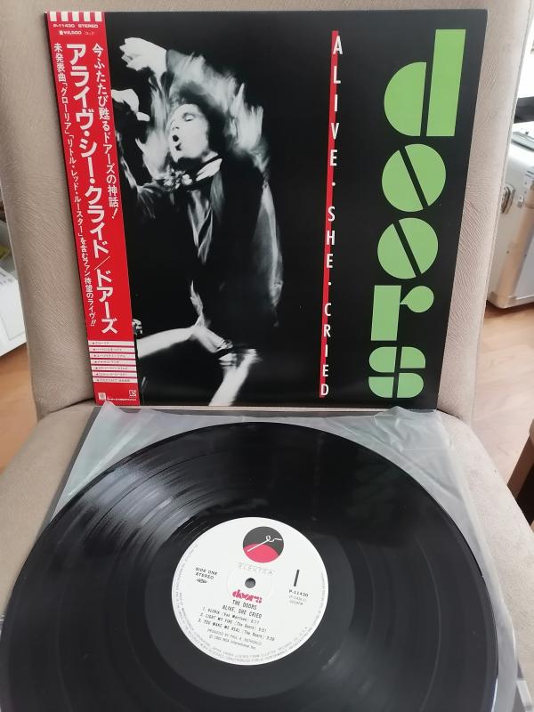 THE DOORS  - Alive , She Cried  1983 Japonya Basım - 33 lük LP Plak Albüm - Obi’li