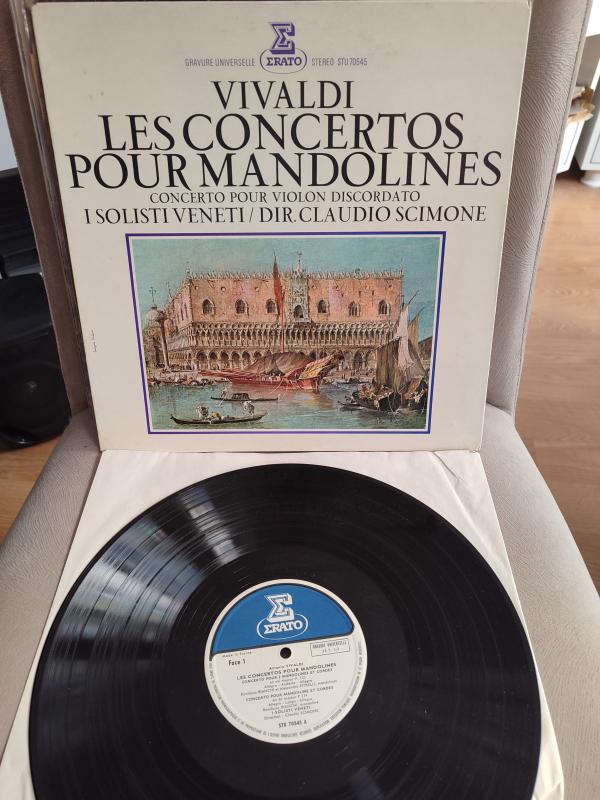 VIVALDI - Les Concertos Pour Mandolines - 1977 USA Basım LP Plak Albüm 2. EL