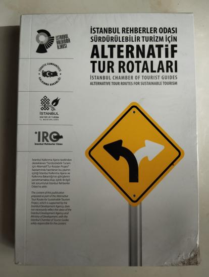 İstanbul Chamber of Tourist Guides - Alternatif Tur Rotaları (İstanbul Rehberler Odası)- DVD + Kitap