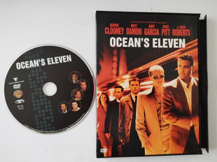 Ocean’s Eleven - George Clooney/Brad Pitt - 2. El DVD Film -Karton Kapak lı ve özel seçenekli
