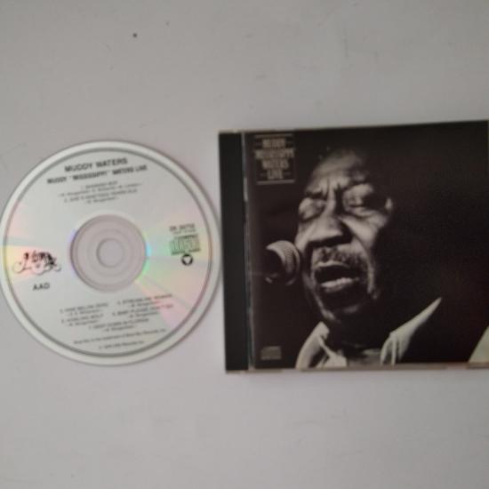 Muddy Waters – Muddy ’’Mississippi’’ Waters Live -  1979 Amerika Basım  2. El CD  Albüm