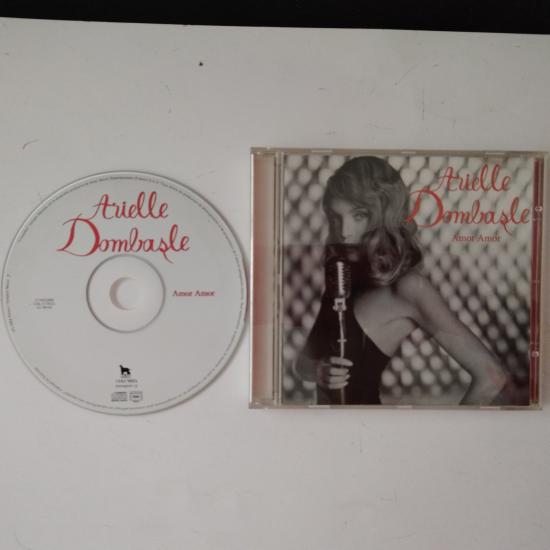 Arielle Dombasle  – Amor Amor  -  2004 Fransa Basım  2. El Kitapçıklı CD  Albüm