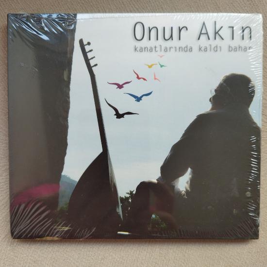 ONUR AKIN - KANATLARINDA KALDI BAHAR  -  2014  TÜRKİYE  BASIM CD ALBÜM - AÇILMAMIŞ AMBALAJINDA