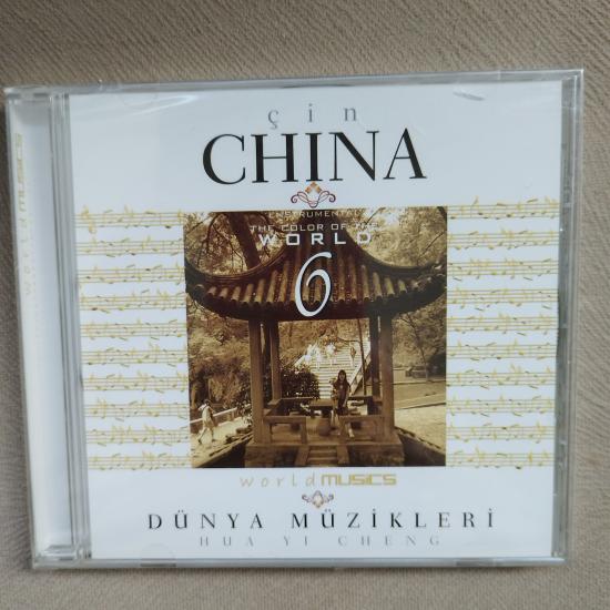 Dünya Müzikleri  / China-Çin  / Hua Yi Cheng –   2004 Türkiye Basım  -  2. El  CD  Albüm / Ambalajlı