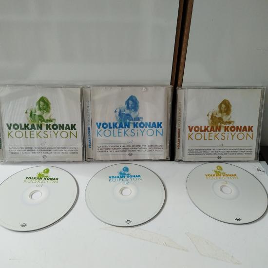 Volkan Konak – Koleksiyon –   Türkiye Basım  -  2. El 3xCD Box Albüm