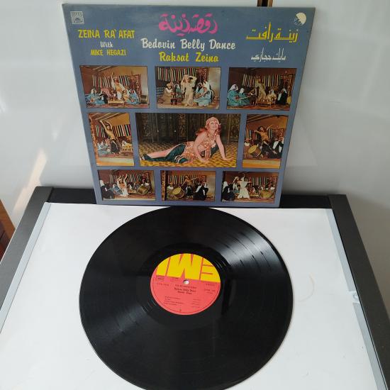 Zeina Ra’afat   With Mike Hegazi  ‎–   Bedouin Belly Dance - Raksat Zeina -  1980  Yunanistan Dönem Basım Albüm - 33 lük LP Plak