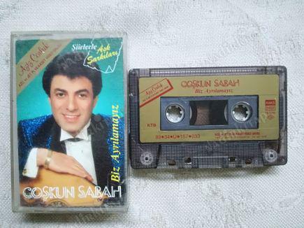 COŞKUN SABAH-BİZ AYRILAMAYIZ-İLK BASIM KAĞITLI- (KASET)