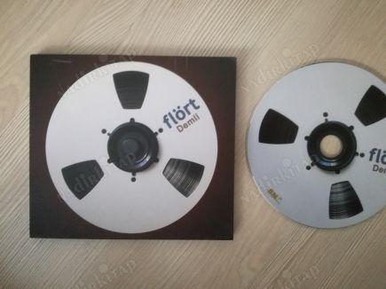 FLÖRT / DEMLİ /ALBÜM CD - TÜRKİYE 2010 BASIM