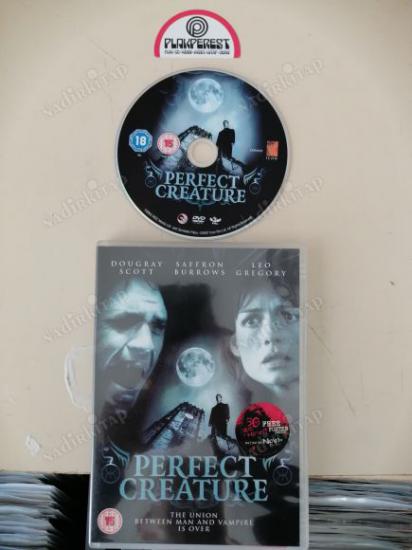 PERFECT CREATURE -A GLENN STANDRING FILM (36X36 CM BOYUTLARINDA POSTERLİ) - 84 DAKİKA DVD FİLM - AVRUPA BASIM TÜRKÇE DİL SEÇENEĞİ YOKTUR (+15)