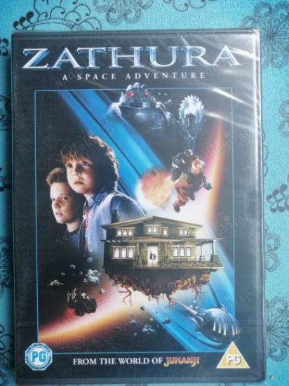 ZATHURA - A SPACE ADVENTURE  97 DAKİKA+EXTRAS  -DVD FİLM- AVRUPA BASIM TÜRKÇE DİL SEÇENEĞİ YOKTUR  *AÇILMAMIŞ AMBALAJINDA*