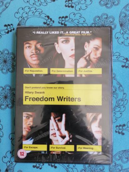 FREEDOM WRITERS -HILARY SWANK  118 DAKİKA DVD FİLM-AVRUPA BASIM TÜRKÇE DİL SEÇENEĞİ YOKTUR (+12) *AÇILMAMIŞ AMBALAJINDA*