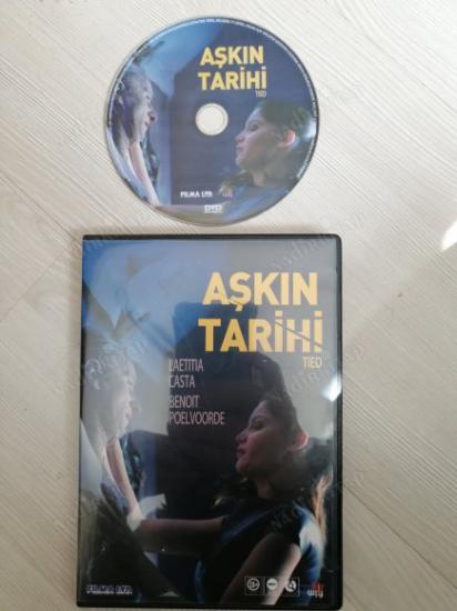 AŞKIN TARİHİ (TIED) -LAETITIA CASTA /BENOIT POELVOORDE  -DVD FİLM  78 DAKİKA +EKSTRALAR