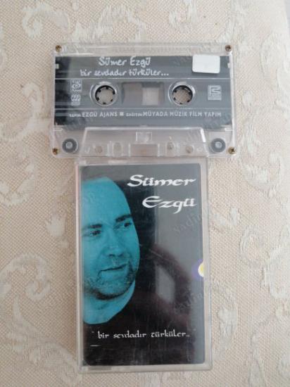 SÜMER EZGÜ -  BİR SEVDADIR TÜRKÜLER -2014 TÜRKİYE BASIM  *KASET*