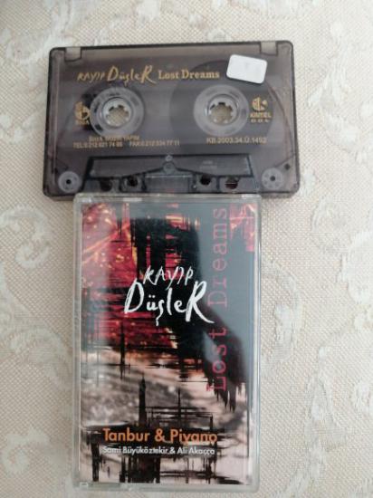 SAMİ BÜYÜKÖZTEKİR /ALİ AKAÇÇA - KAYIP DÜŞLER (LOST DREAMS) - 2003  TÜRKİYE BASIM (KASET)