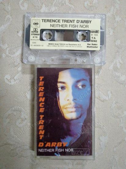 TERENCE TRENT D’ARBY  - NEITHER FISH NOR  1989 TÜRKİYE KAĞITLI İLK   Basım  *KASET*