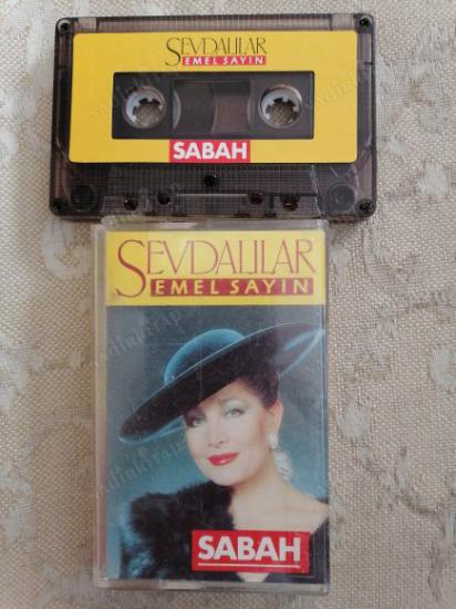 EMEL SAYIN  /  SEVDALILAR - 1987 TÜRKİYE BASIM    *KASET* (SABAH GAZETESİ)