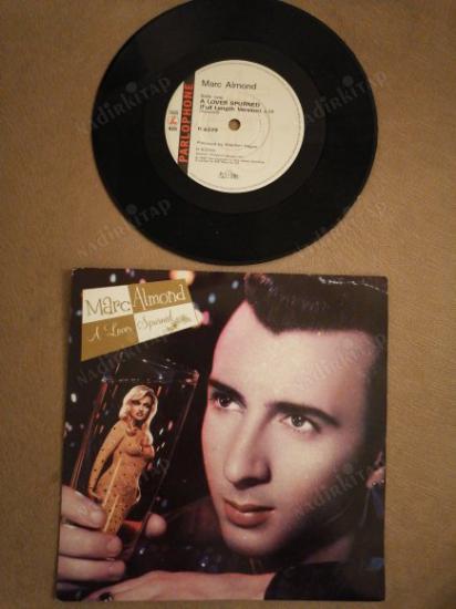 MARC ALMOND - A LOVER SPURNED 1990 İNGİLTERE  BASIM 45 LİK PLAK