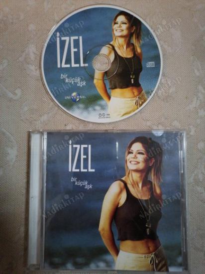 İZEL / BİR KÜÇÜK AŞK  / CD ALBÜM / 1999 UNIVERSAL  TÜRKİYE BASIM