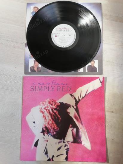 SIMPLY RED - A NEW FLAME - 1989 ALMANYA   BASIM  LP ALBÜM  33 LÜK PLAK