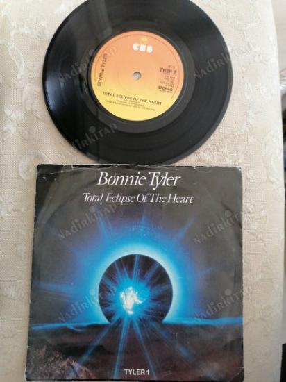 BONNIE TYLER / TOTAL ECLIPSE OF THE HEART - 1982 İNGİLTERE  BASIM 45 LİK PLAK