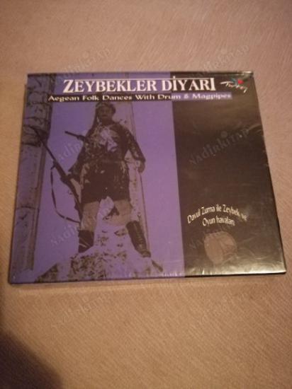 ZEYBEKLER DİYARI  - DAVUL ZURNA İLE ZEYBEK VE  OYUN HAVALARI - AEGEAN FOLK DANCES WITH DRUM & MAGPIPES - TÜRKİYE BASIM CD ALBÜM- AÇILMAMIŞ AMBALAJINDA