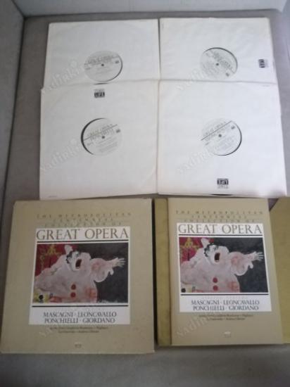 GREAT OPERA - ITALIAN VERISMO ( MASCAGNI LEONCAVALLO PONCHIELLI GIORDANO )1981 USA  DÖNEM  BASKI 4XLP BOX SET PLAK ( 64 SAYFA LIBRETTOSUYLA )