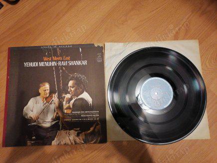 RAVI SHANKAR / YEHUDI MENUHIN - WEST MEETS EAST  - 1966 USA BASIM 33 LÜK LP  PLAK