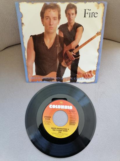 BRUCE SPRINGSTEEN & The E Street Band - Fire / Incident On 57th Street 1987 USA Basım 45 LİK PLAK