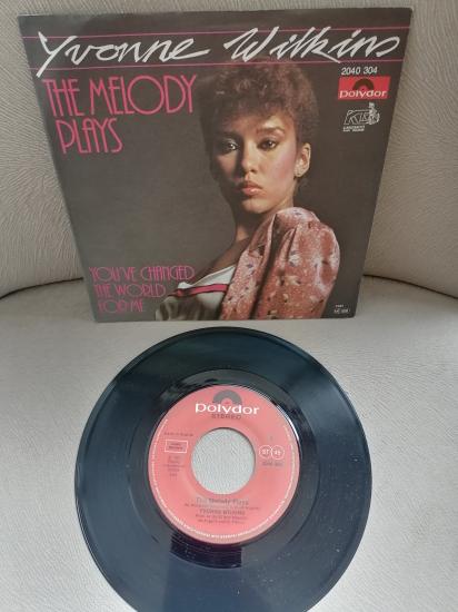 YVONNE WILKINS  - The Melody Plays  1981 Almanya Basım  45 LİK PLAK