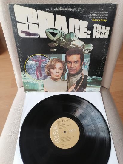 SPACE : 1999 ( UZAY 1999 ) - Soundtrack - 1976 USA Basım - 33lük LP Plak Albüm